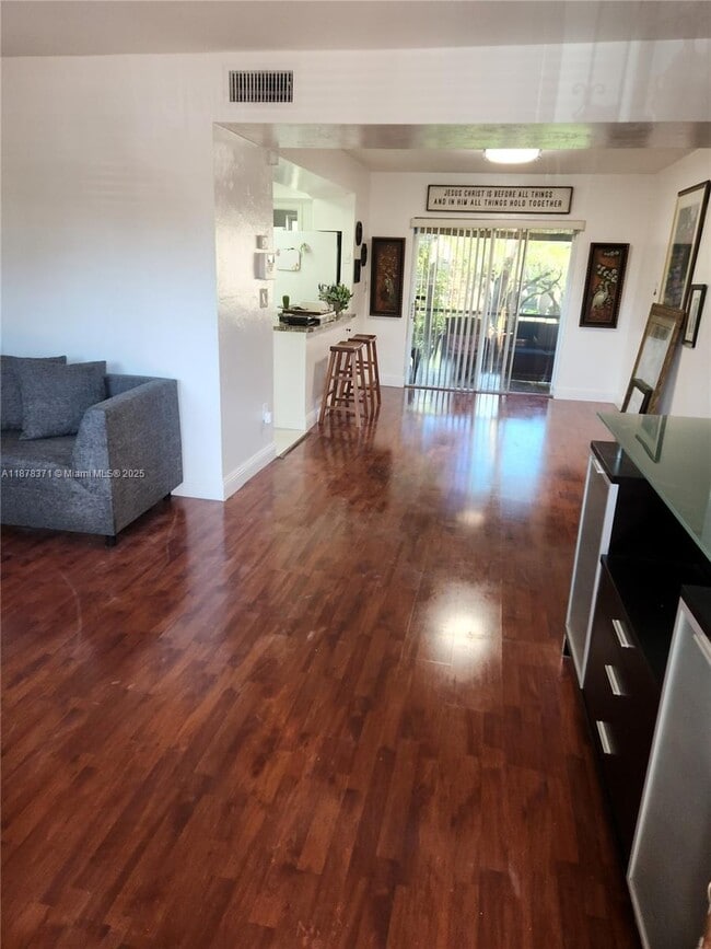 Building Photo - 8401 SW 107th Ave