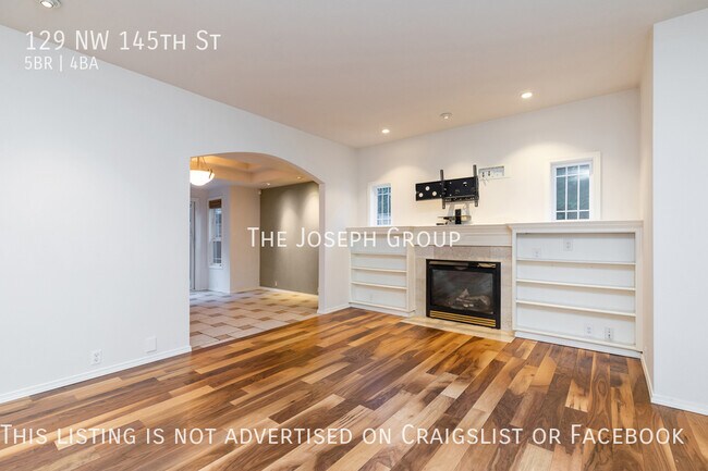 Foto del edificio - Beautiful 5 bed 3.5 bath in Seattle's Broa...