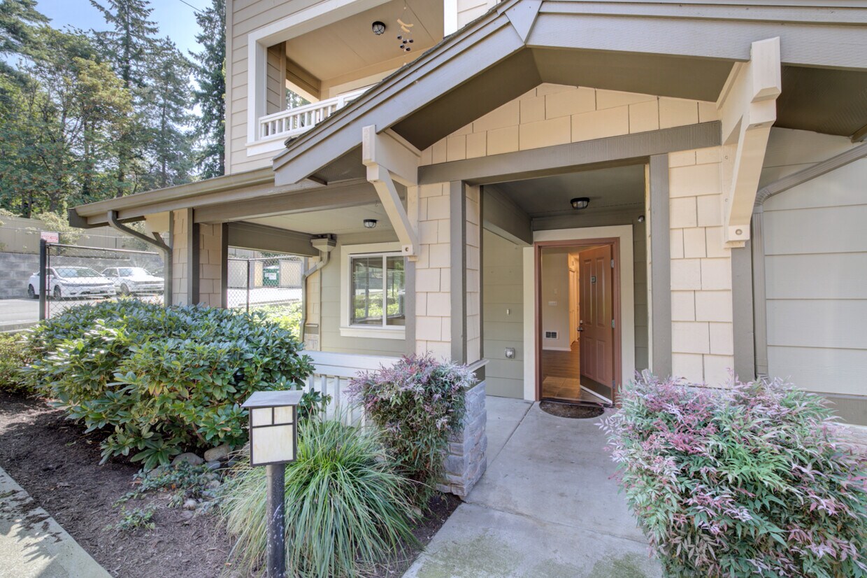 Foto principal - 11306 124th Ave NE