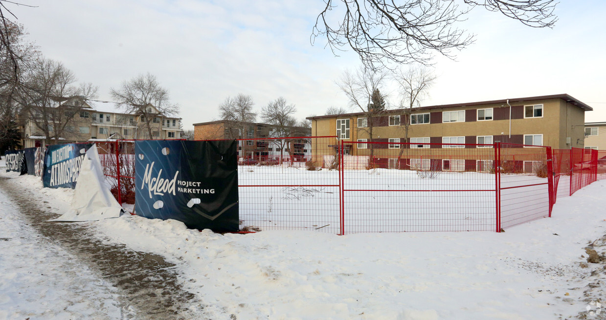 Primary Photo - Artika Apartments