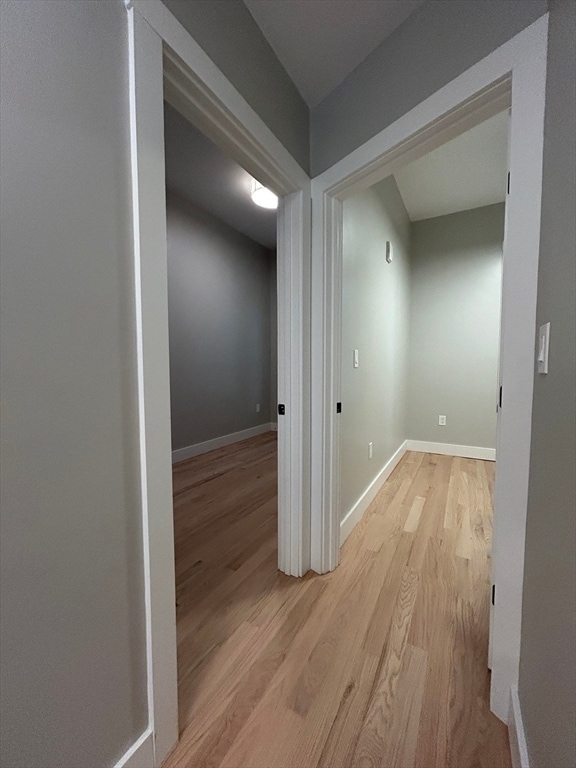 Building Photo - 37 Delle Ave