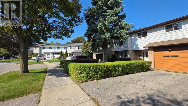 Building Photo - 63 Osterhout Pl