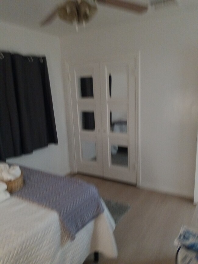 Foto del edificio - 7248 Shoshone Ave