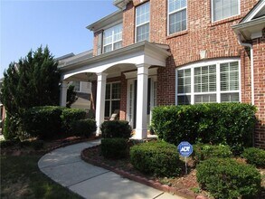 Building Photo - 2272 Young America Dr NE