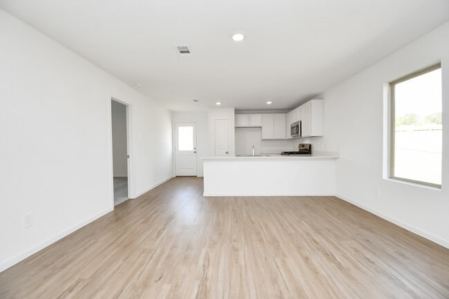 Foto del edificio - 2726 Pheasant Hl Ct