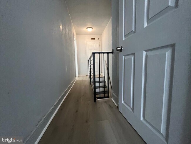 Foto del edificio - 2130 W Spencer Ave