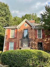 Building Photo - 1166 Booth Rd