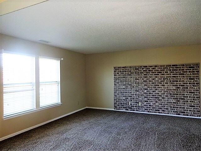 Building Photo - 7540 Wymm Lane