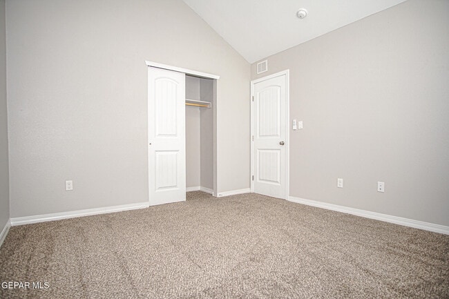 Building Photo - 644 Paseo Musical St