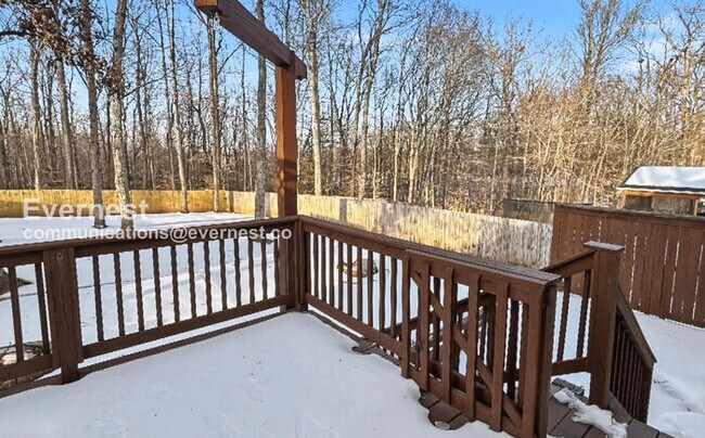 Foto del edificio - 36015 Wilderness Shores Way