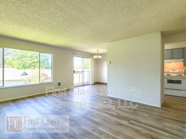 Building Photo - 1324 NE 186TH AVE