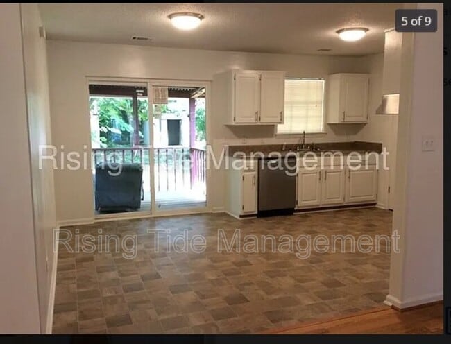Foto del edificio - 1024 25th Ave