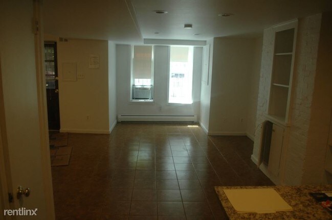 Foto del edificio - 808 Maryland Ave NE