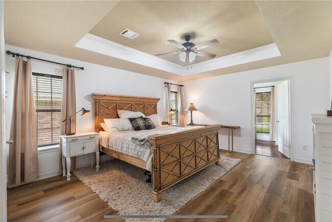 Foto del edificio - 1515 Bluefield Ct