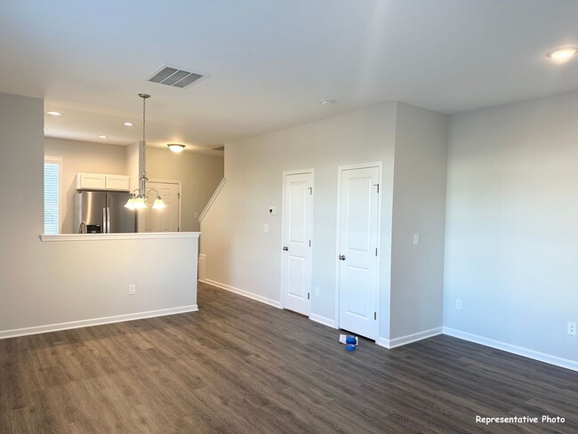 Foto del edificio - 2 Bedroom Townhome in Smithfield!