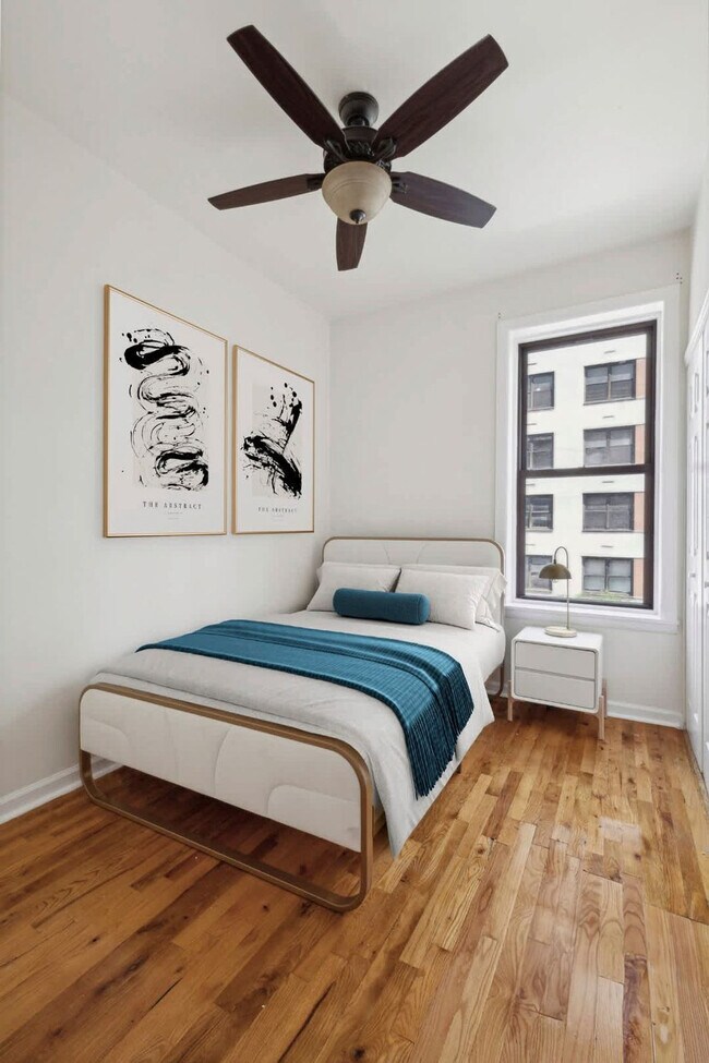 Foto del edificio - 300 E 69th St