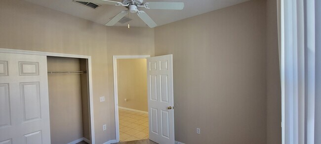 Building Photo - 5308 Paradise Cay Cir