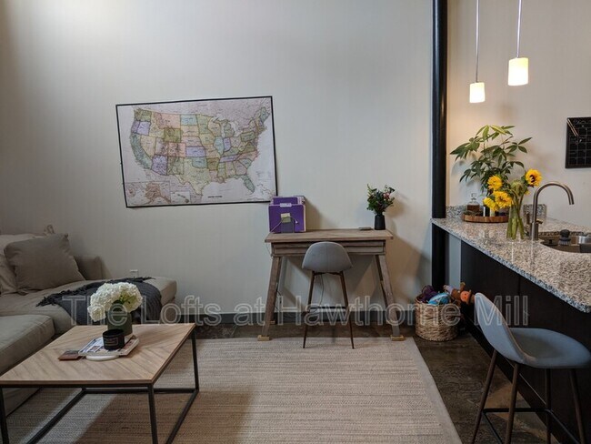 Foto del edificio - 1101 Hawthorne Ln