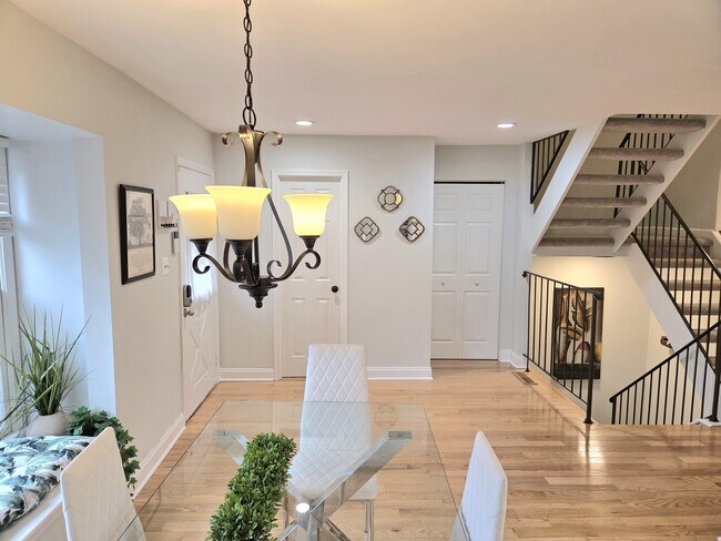 Foto del edificio - 5407 Leeway Ct