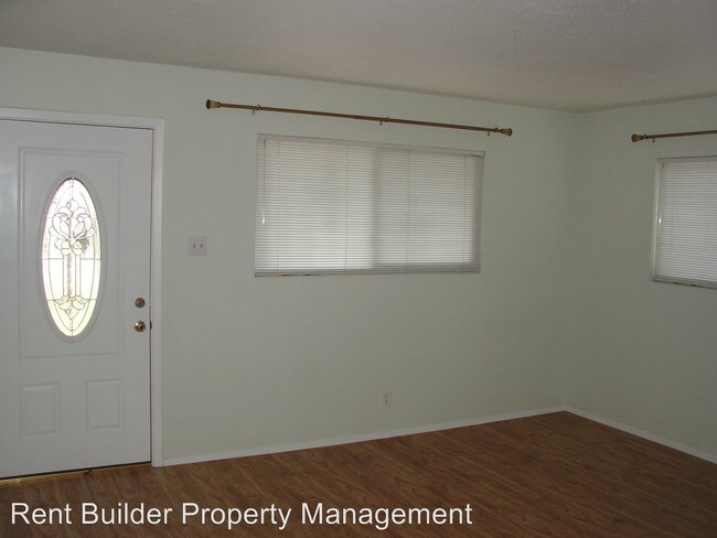 Foto del edificio - 3 br, 1 bath House - 244 Espejo St. NE