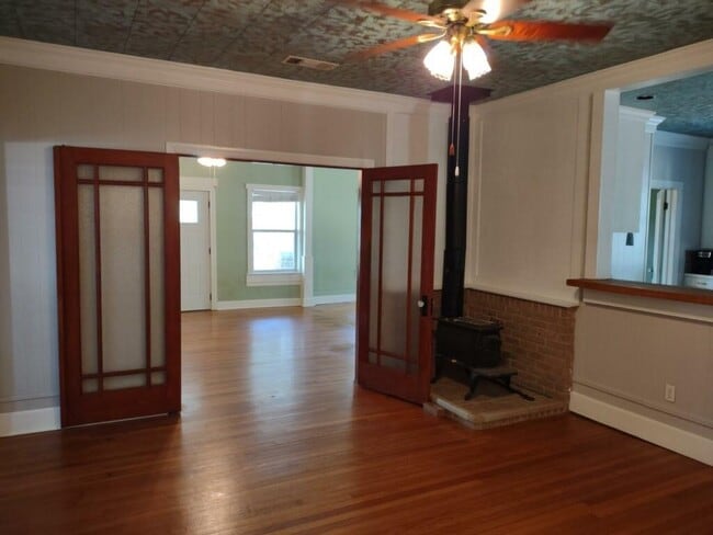 Building Photo - 1764 FM949