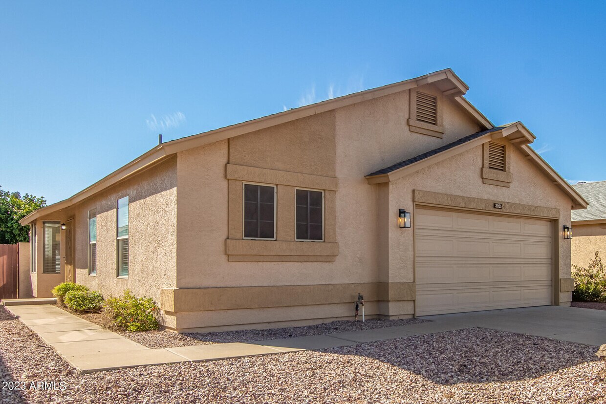 3025 E Siesta Ln, Phoenix, AZ 85050 House Rental in Phoenix, AZ
