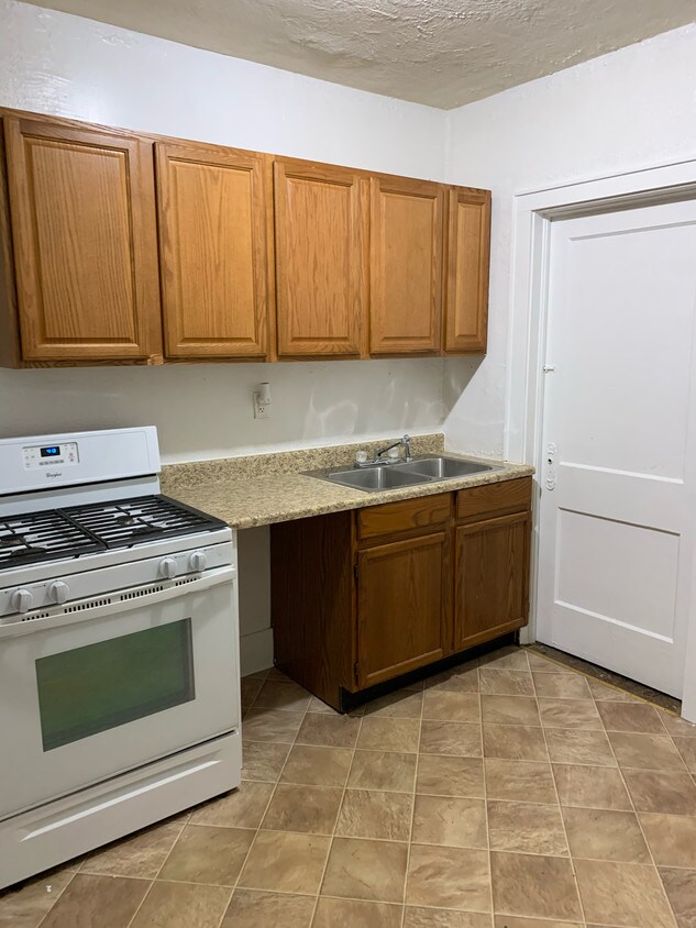 Foto principal - 8 4th St