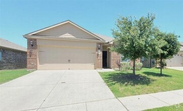 Building Photo - 1206 Juniper Dr