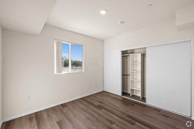 2BR, 2BA - 816SF - Bedroom - The Lexi