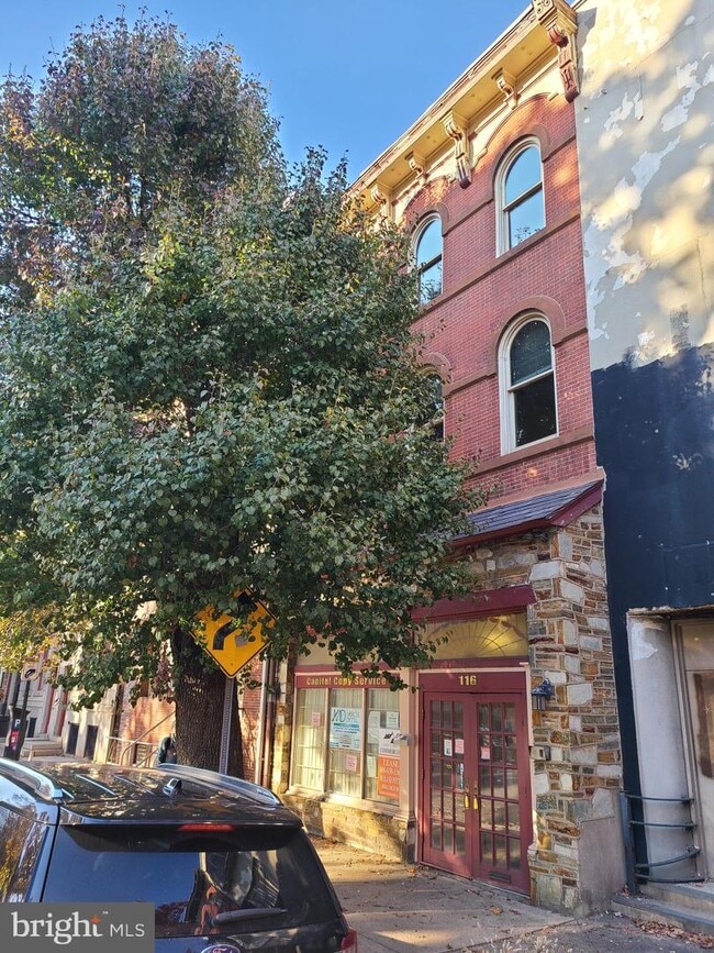 Building Photo - 116 W State St