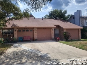 Foto principal - 9834 Ardash Ln