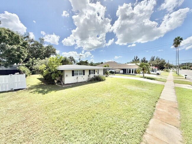 Photo - 318 Pearl Ave House