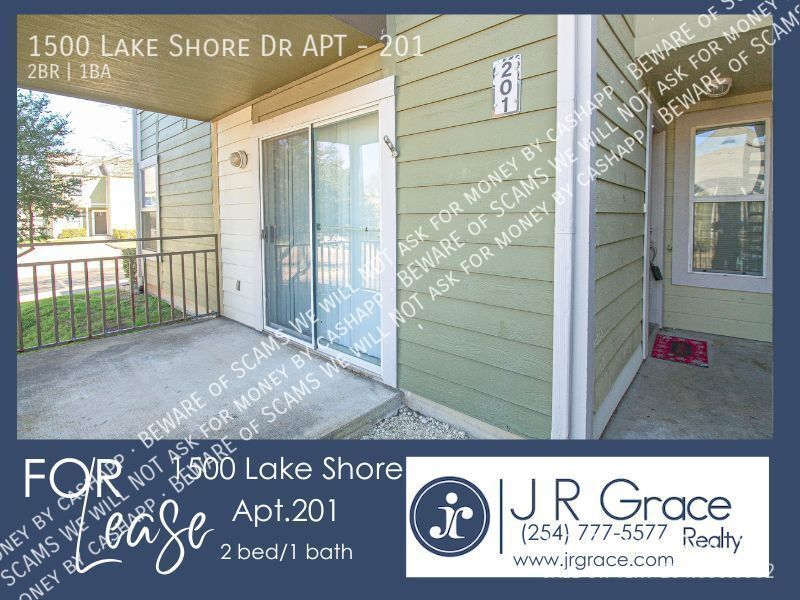 Foto principal - 1500 Lake Shore Dr