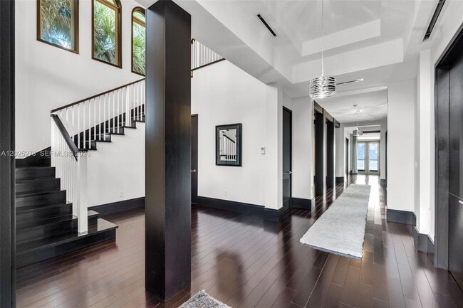 Building Photo - 760 S Mashta Dr