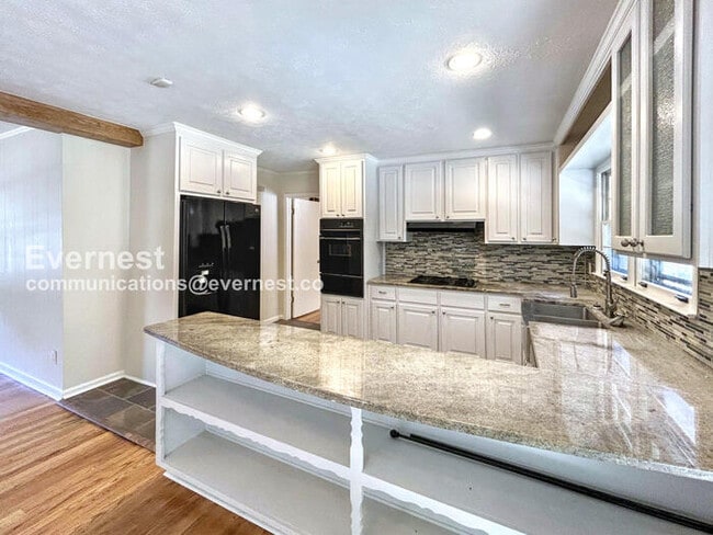 Building Photo - 4542 Carter Rd