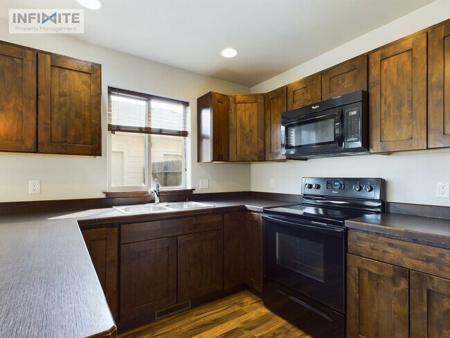 Building Photo - Bozeman Charmer!