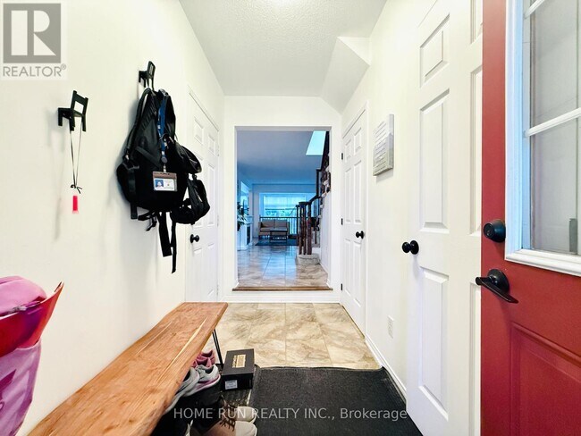 Building Photo - 328 Quetico Private