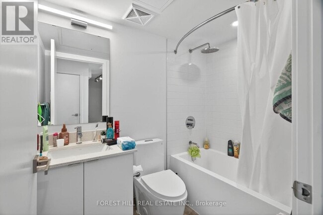 Building Photo - 30 Tretti Wy