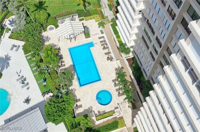 Foto del edificio - 4301 Gulf Shore Blvd N