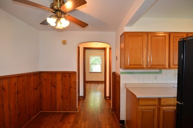 Building Photo - 2553 Williams Ave