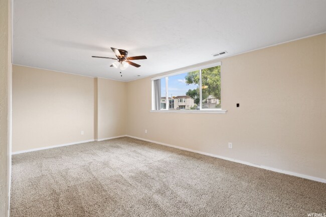 Building Photo - 1730 W Baroness Pl