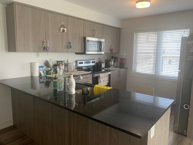 Photo du bâtiment - 205 W Oak Trl