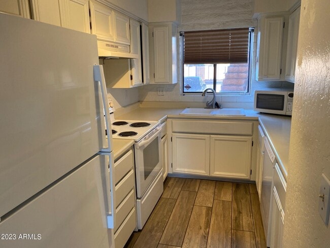 Foto del edificio - 4437 E Hubbell St