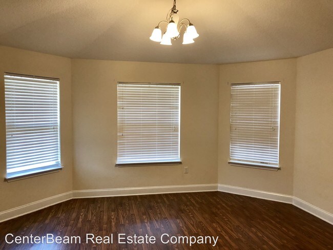 Building Photo - 4 br, 2 bath House - 7547 Westland Oaks Drive