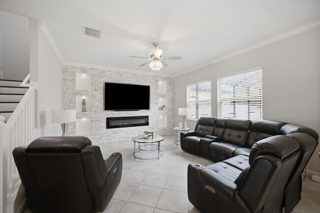 Building Photo - Sunburst Marble Rd 14119-LEASE ONLY