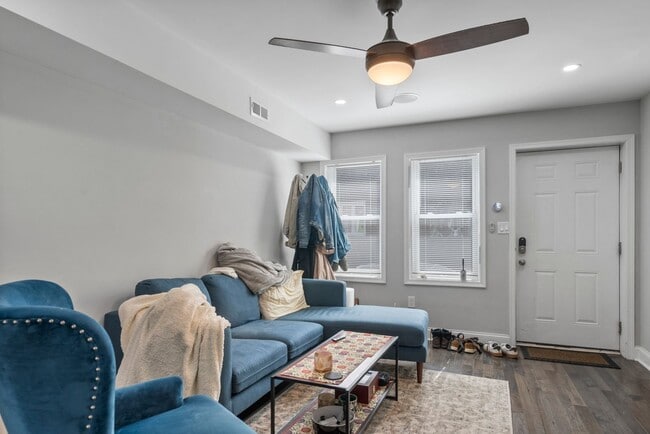 Building Photo - WOW! Welcome Home to this Gorgeous Newer C...