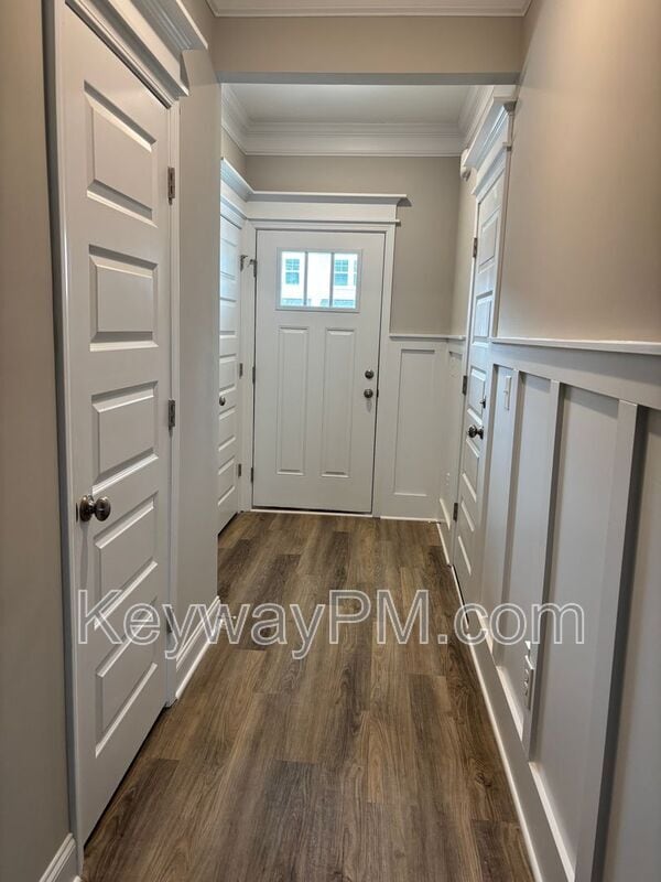 Building Photo - 2076 Denmark Ave SE