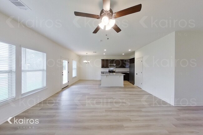 Foto del edificio - 205 Foggy Ln