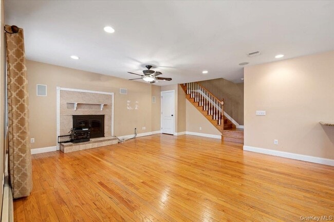 Building Photo - 234 S Pershing Ave