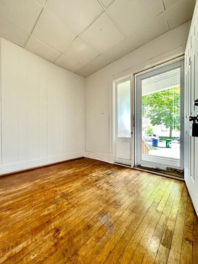 Foto del edificio - 122 S Van Buren St